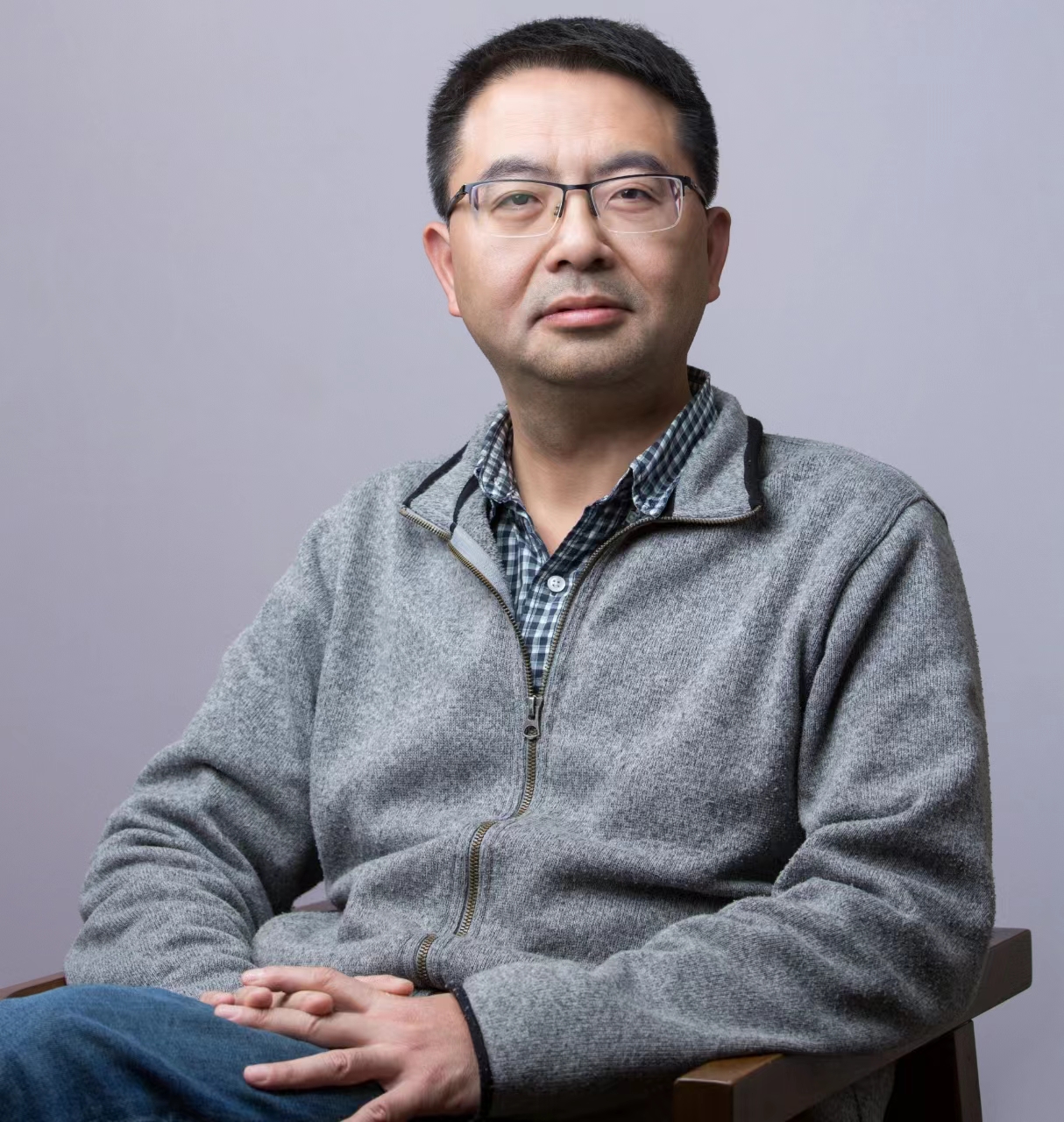1XBET体育创新论坛第一千五百五十一讲：非厄米拓扑现象:从SSH模型谈起