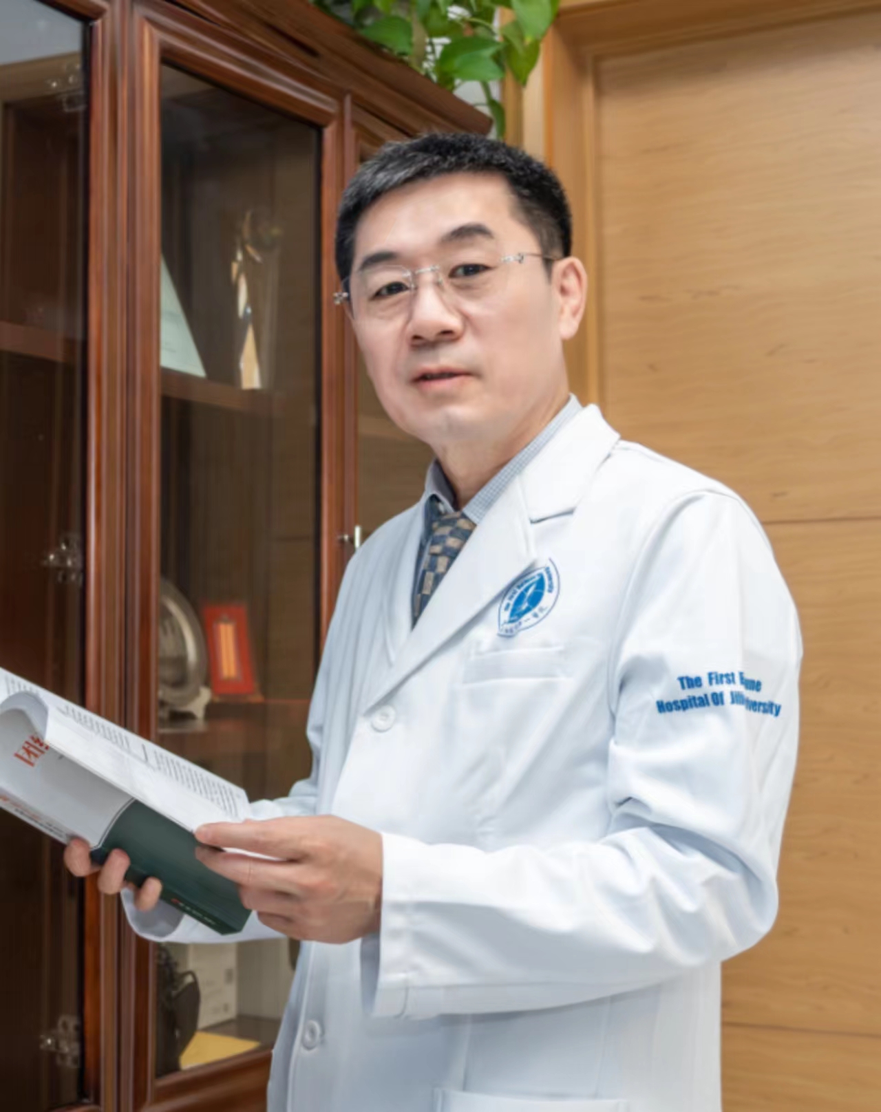 赢博官方（中国）总部创新论坛第一千五百一十一讲：GE Pigs: Biomedical Models and Beyond