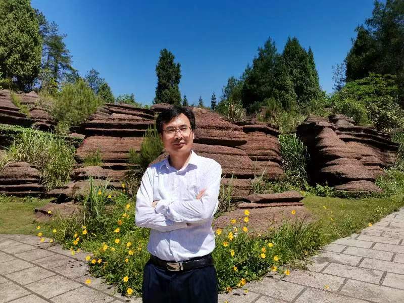 赢博官方（中国）总部创新论坛第一千二百九十二讲暨120周年校庆年系列活动: 喀斯特关键带水文过程及其生态效应